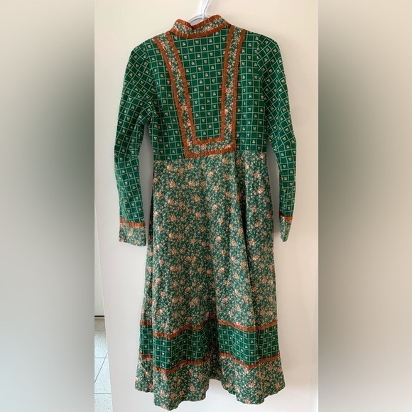 GUNNE SAX Green Floral Prairie Dress - Picture 6 of 11